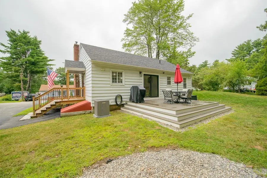 9 Laurel Street, New Ipswich, NH 03071 - #2