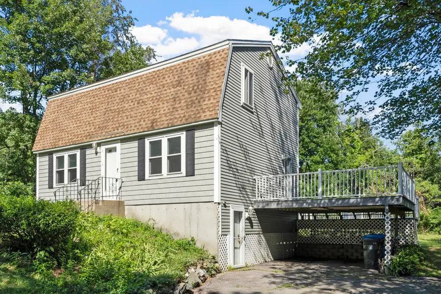 4 Maureen Circle, Londonderry, NH 03053 - #2