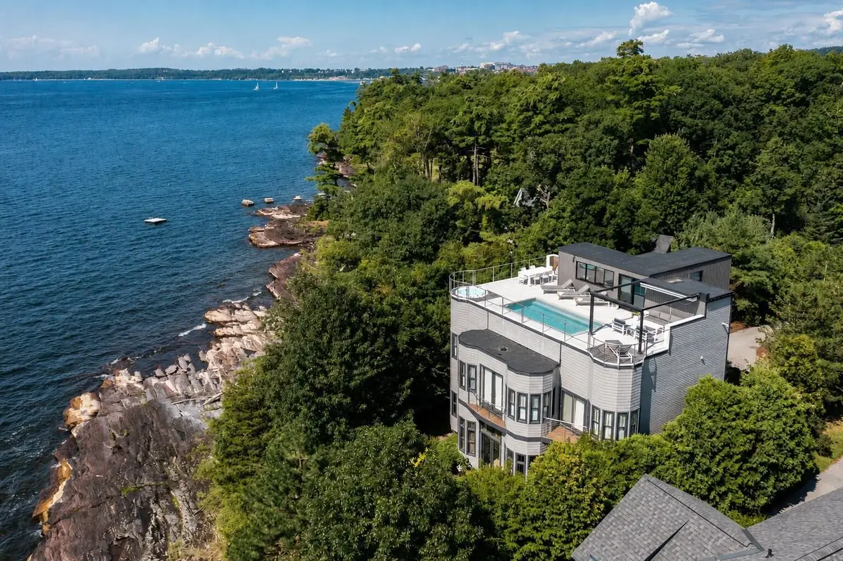33 Eastman Way, Burlington, VT 05401 - #1