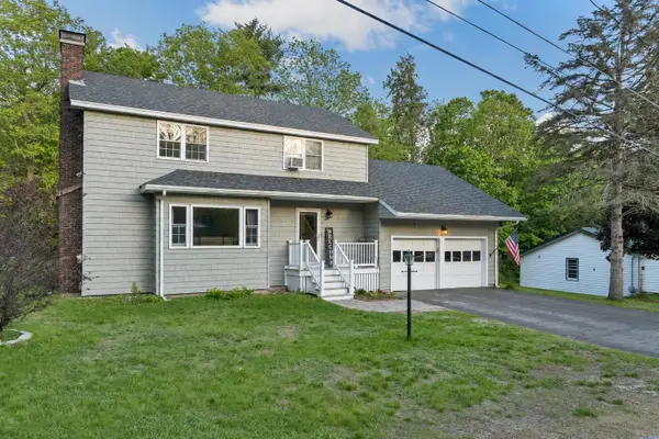 19 Hillview Terrace, Farmington, NH 03835