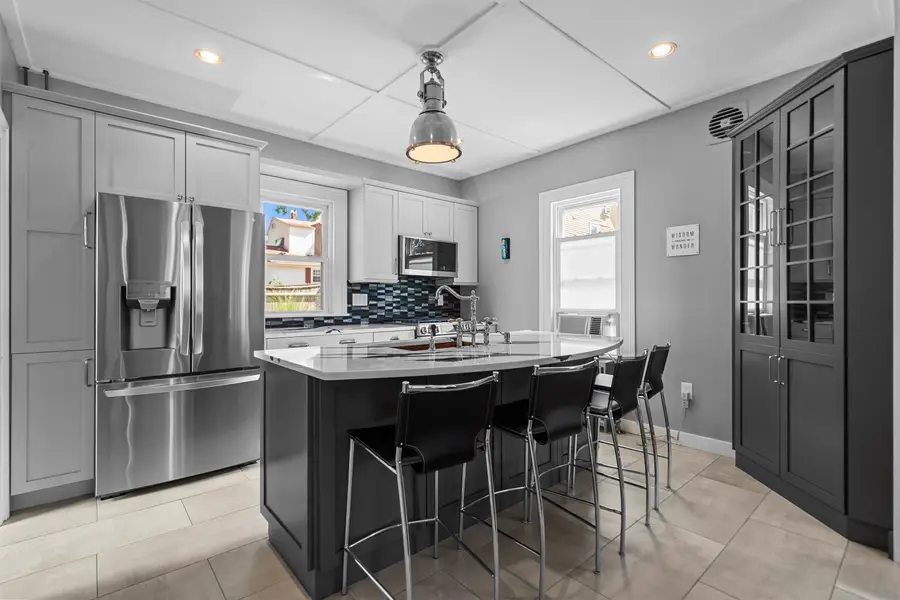 834 State Street, Portsmouth, NH 03801 - #3