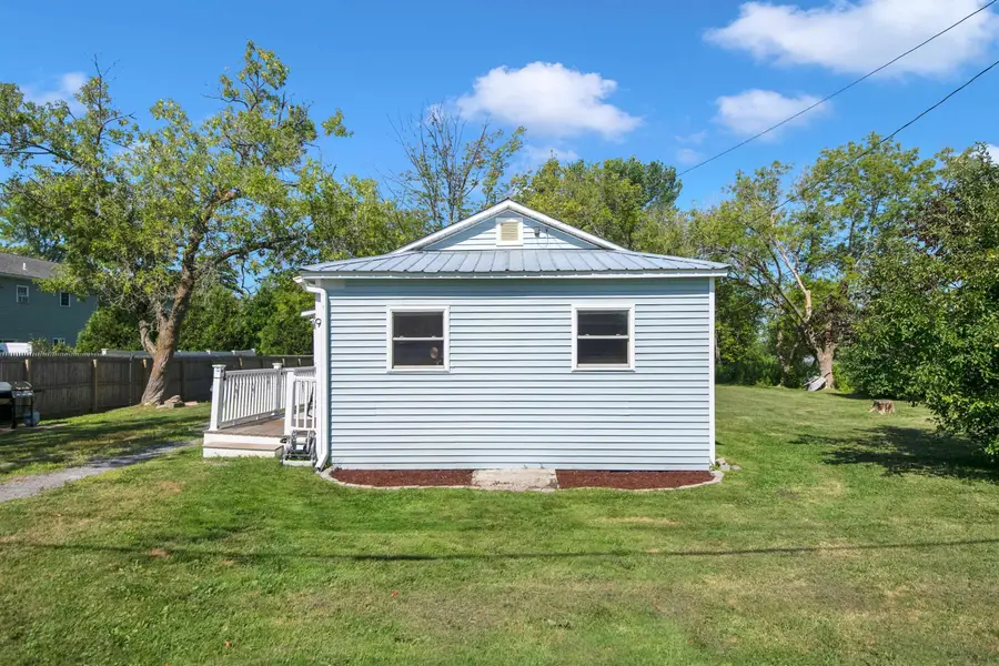 9 Pearl Avenue, Saint Albans, VT 05478 - #2