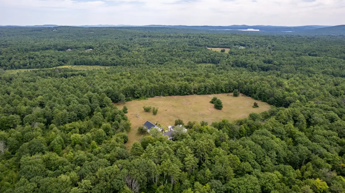 84 Clark Road, Brookfield, NH 03872 - #1