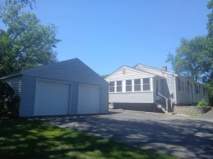 33 GENERAL PULASKI DRIVE, Salem, NH 03079 - #2