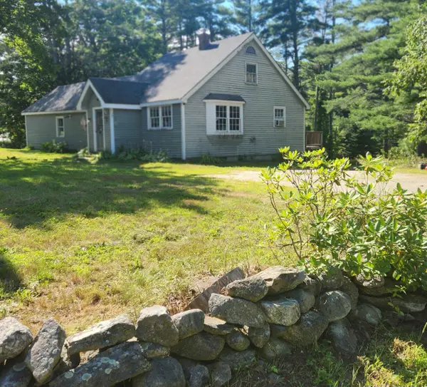 297 NH Route 104, Danbury, NH 03230