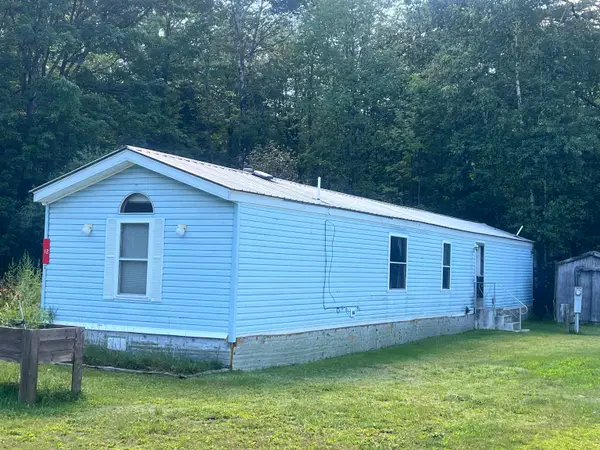 12 Emerald Ridge Road, Newport, NH 03773