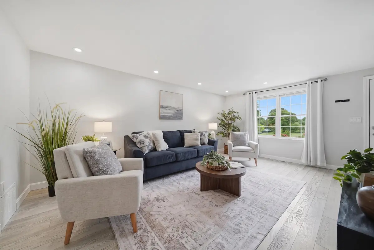 10 Oliver Street, Haverhill, MA 01832 - #1