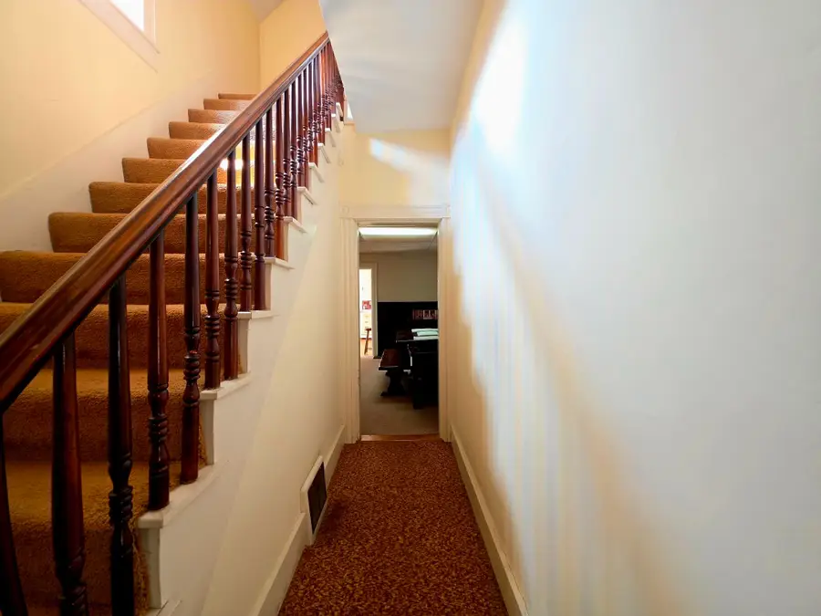 16 Dakin Street, Concord, NH 03301 - #3
