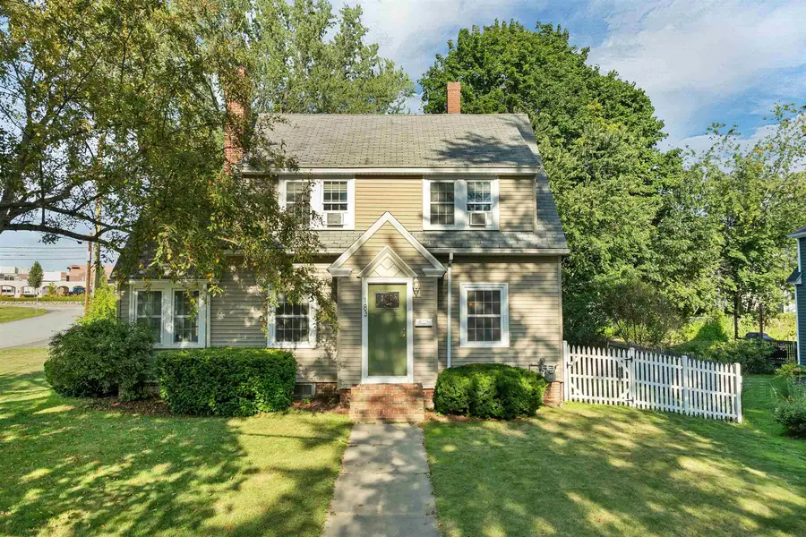 183 Mount Vernon Street, Dover, NH 03820 - #3