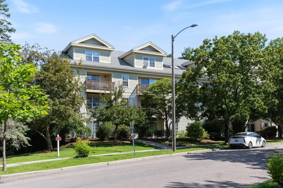 27 Hildred Drive, Burlington, VT 05401 - #1