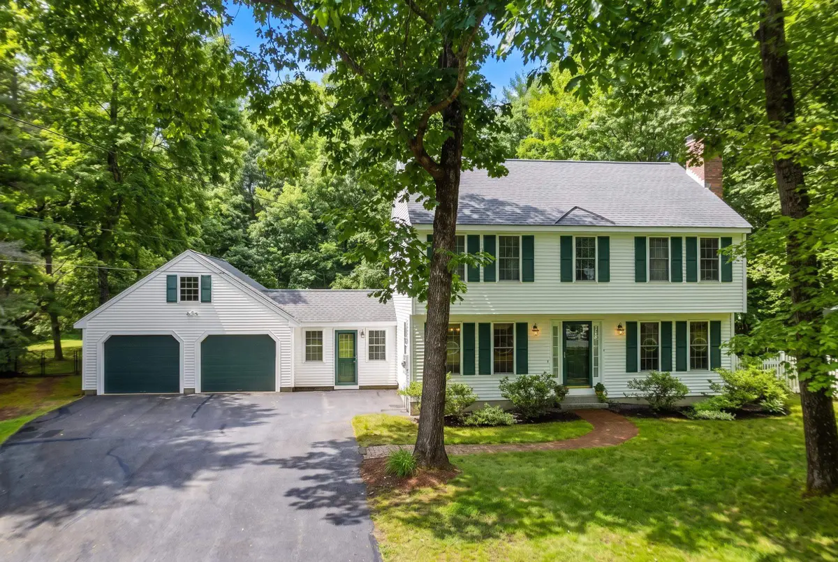 3 Captain Danforth Lane, Amherst, NH 03031 - #1