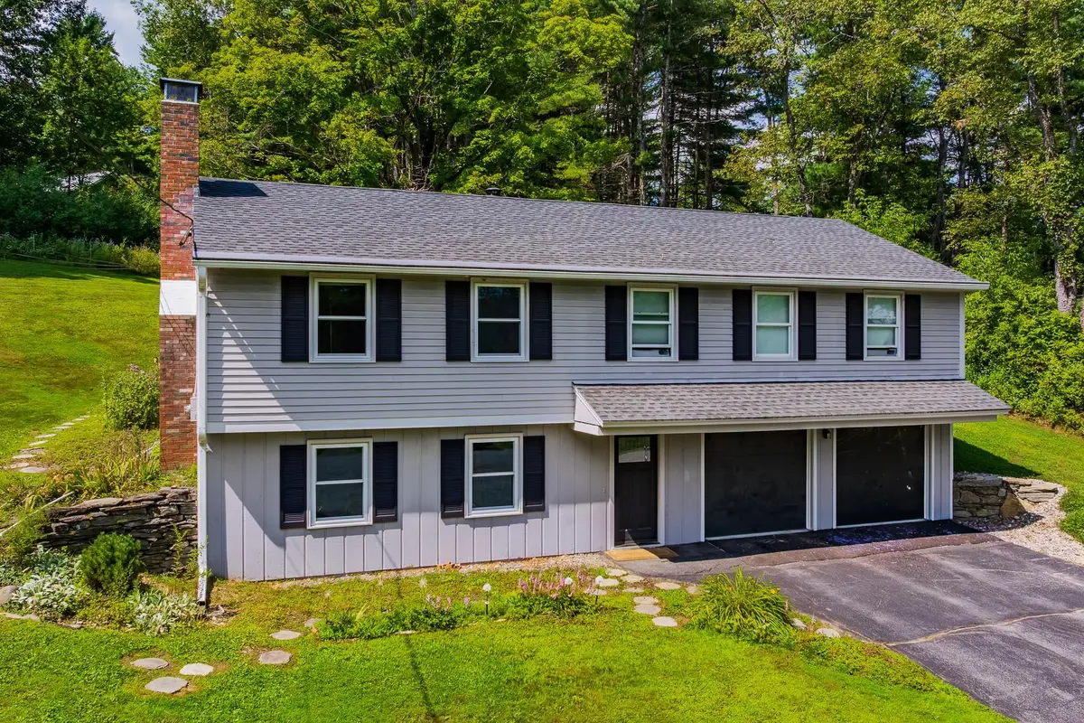 11 Gilson Road, West Lebanon, NH 03784 - #1