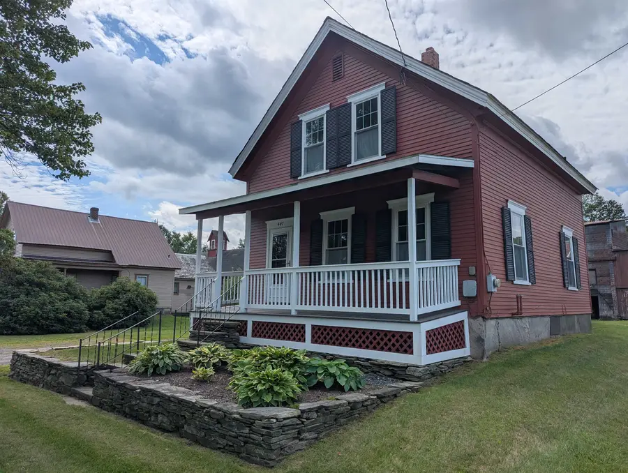 447 Elm Street, Chester, VT 05143 - #3