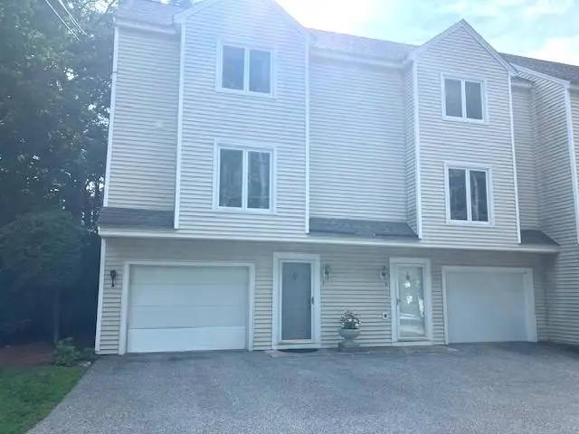 4 Abinger Way, Nashua, NH 03063 - #1