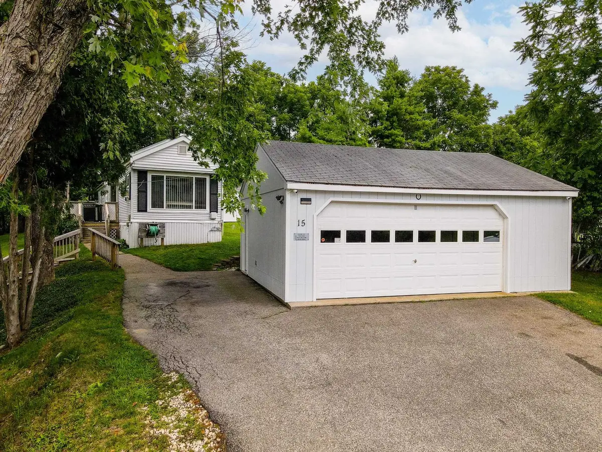 15 Evelyn Avenue, Raymond, NH 03077 - #1