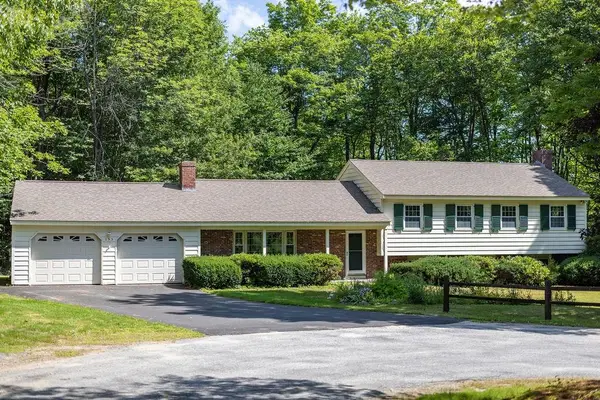 155 Job Seamans Acres, New London, NH 03257