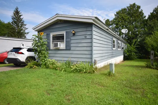 52 Eighth Street, Colchester, VT 05446