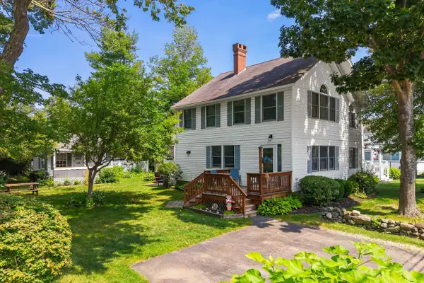 35 Beacon Street, York, ME 03909