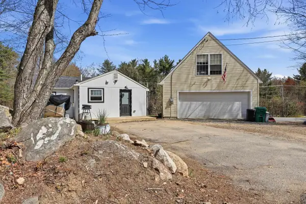 1 Ruonala Road, Brookline, NH 03033