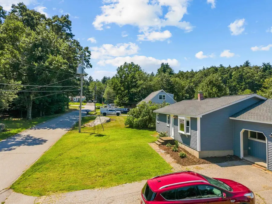 1 Wallace Drive, Merrimack, NH 03054 - #3
