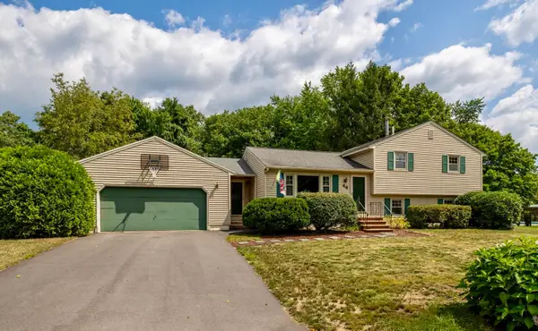 44 Toftree Lane, Dover, NH 03820