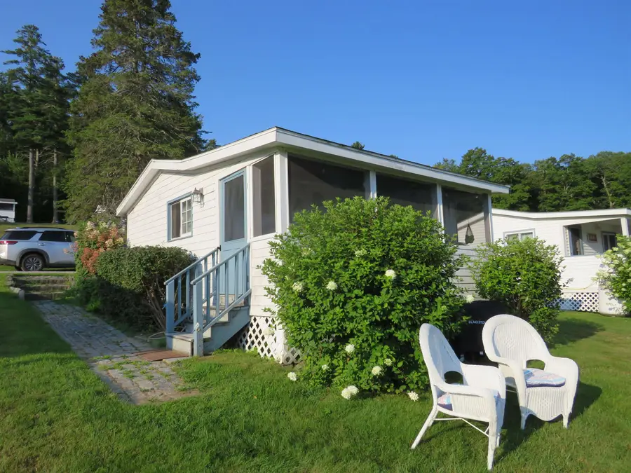 151 W Shore Road #4, Bristol, NH 03222 - #2