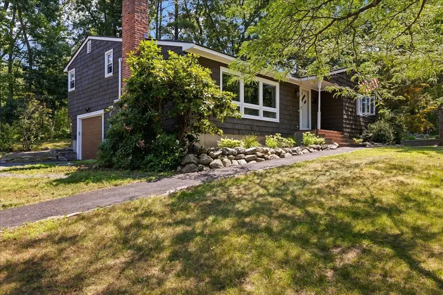 5 Hilltop Road, Plaistow, NH 03865 - #3