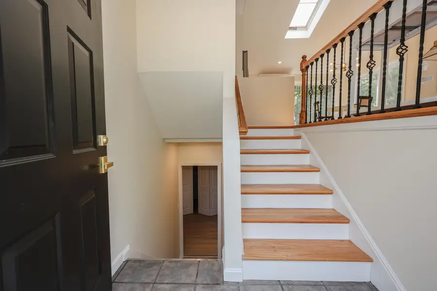 27 W Chamberlain Road, Merrimack, NH 03054 - #3