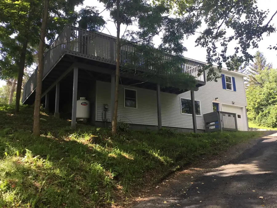 7 Silver Circle, South Barre, VT 05641 - #2