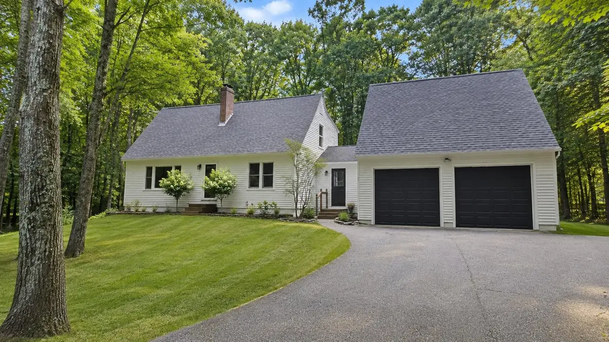 16 Moharimet Drive, Madbury, NH 03823 - #1