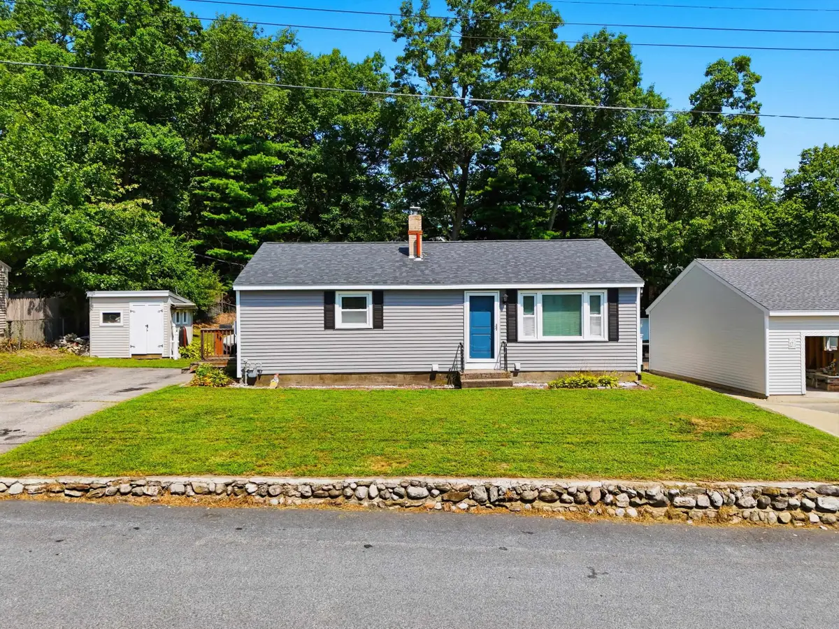 108 Linton Street, Nashua, NH 03060 - #1