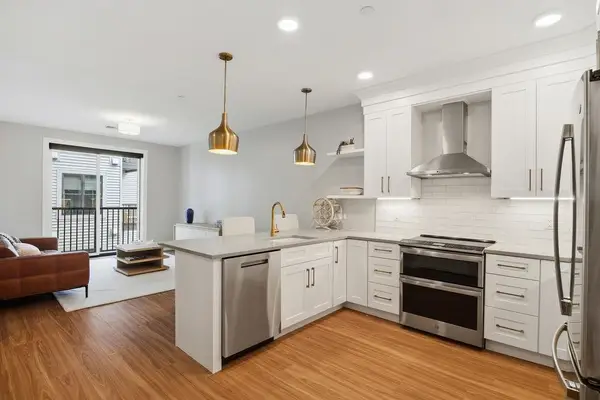 99 Foundry Place #301, Portsmouth, NH 03801