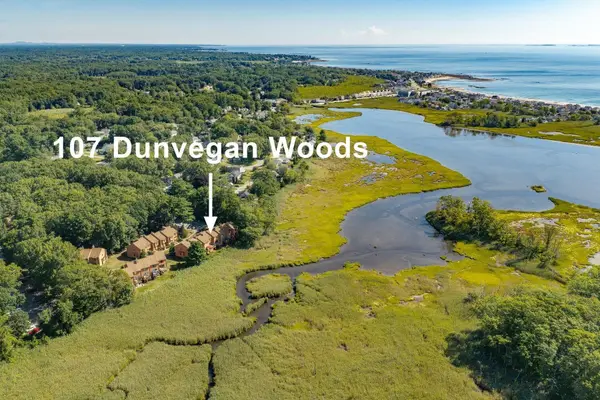 107 Dunvegan Woods Drive, Hampton, NH 03842