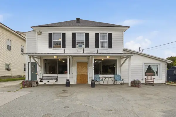2743 Dartmouth College Highway, Haverhill, NH 03774