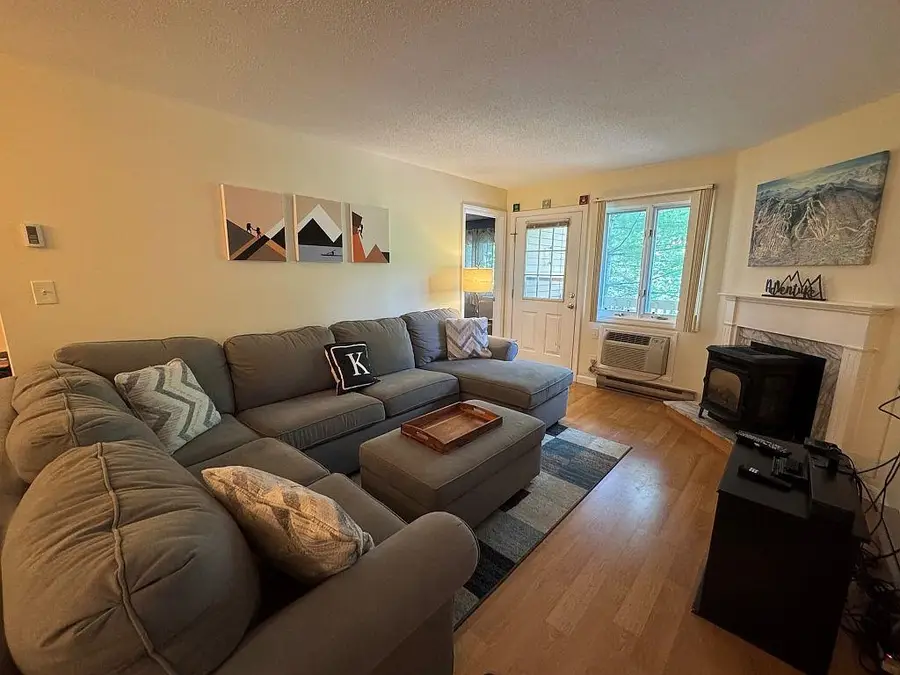 227 Main Street #219, Lincoln, NH 03251 - #2