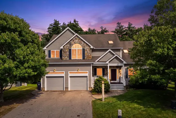 21 Daylily Drive, Nashua, NH 03062