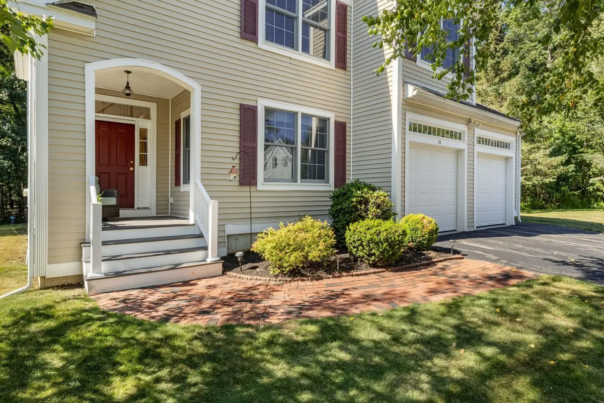 10 Cortland Avenue, Stratham, NH 03885 - #1
