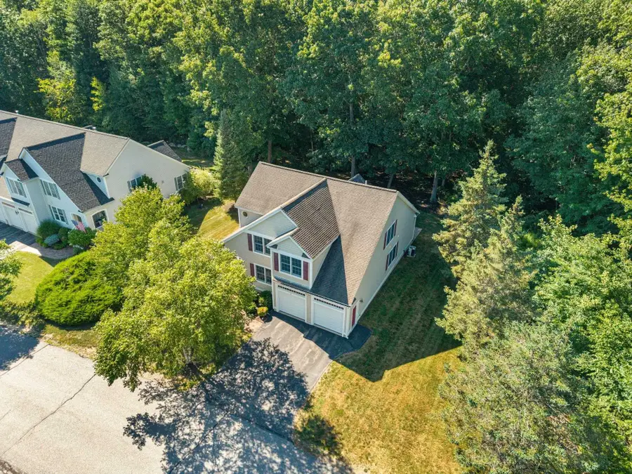 10 Cortland Avenue, Stratham, NH 03885 - #3