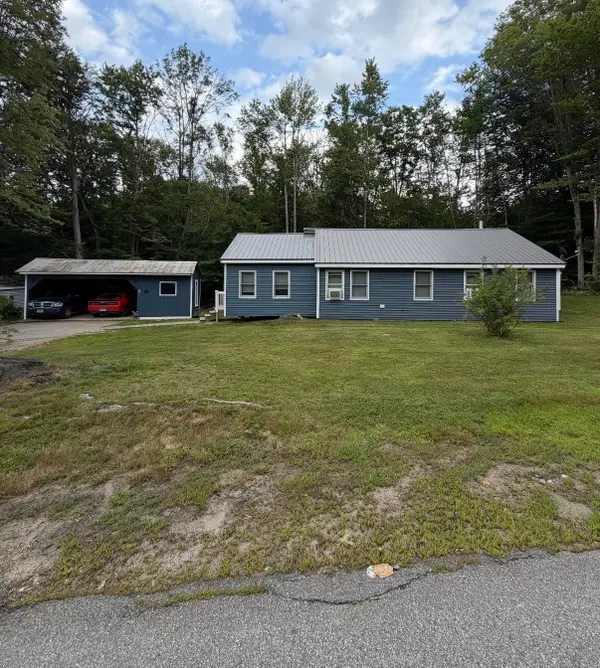 55 Fourth Street, Bristol, NH 03222