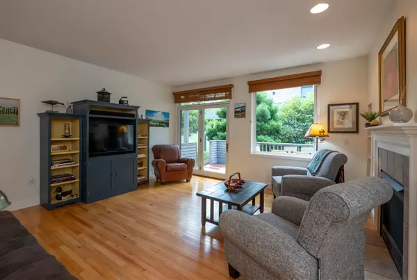 101 Catamount Road #7A, Hartford, VT 05059