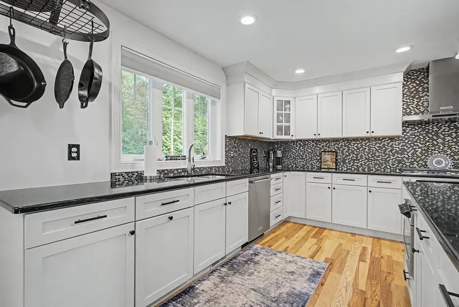 3 Chestnut Way, Lee, NH 03861 - #3