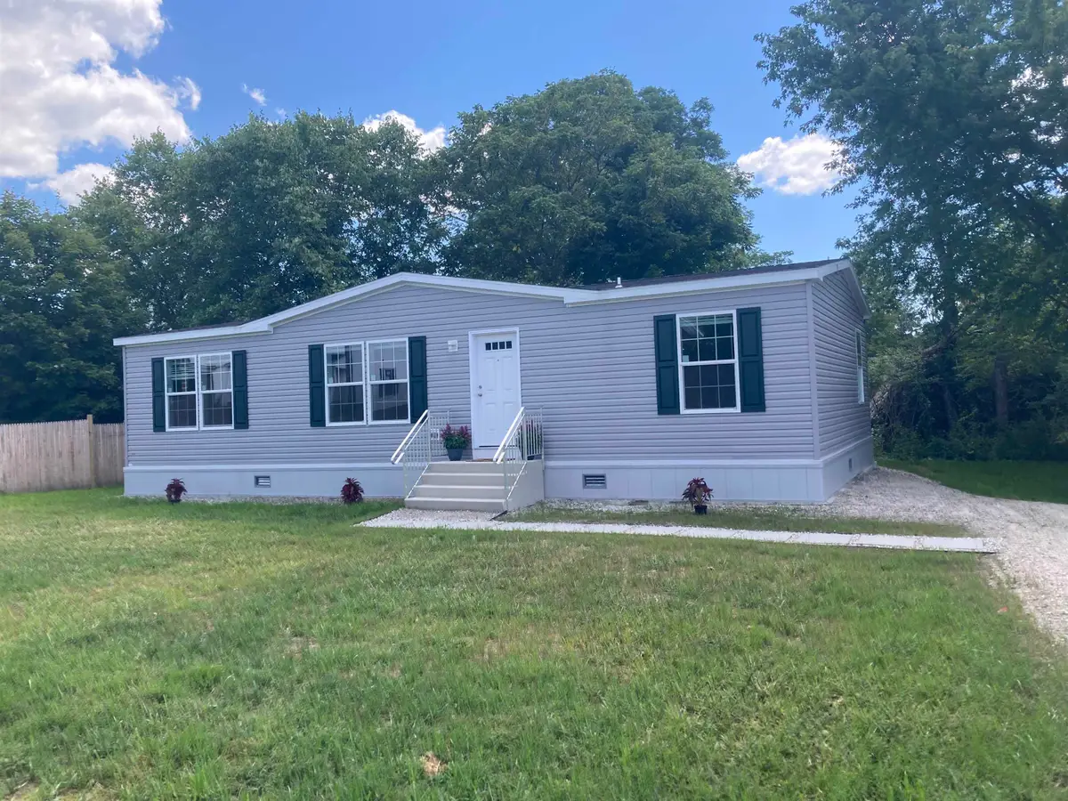 40 School Street, Canaan, NH 03741 - #1
