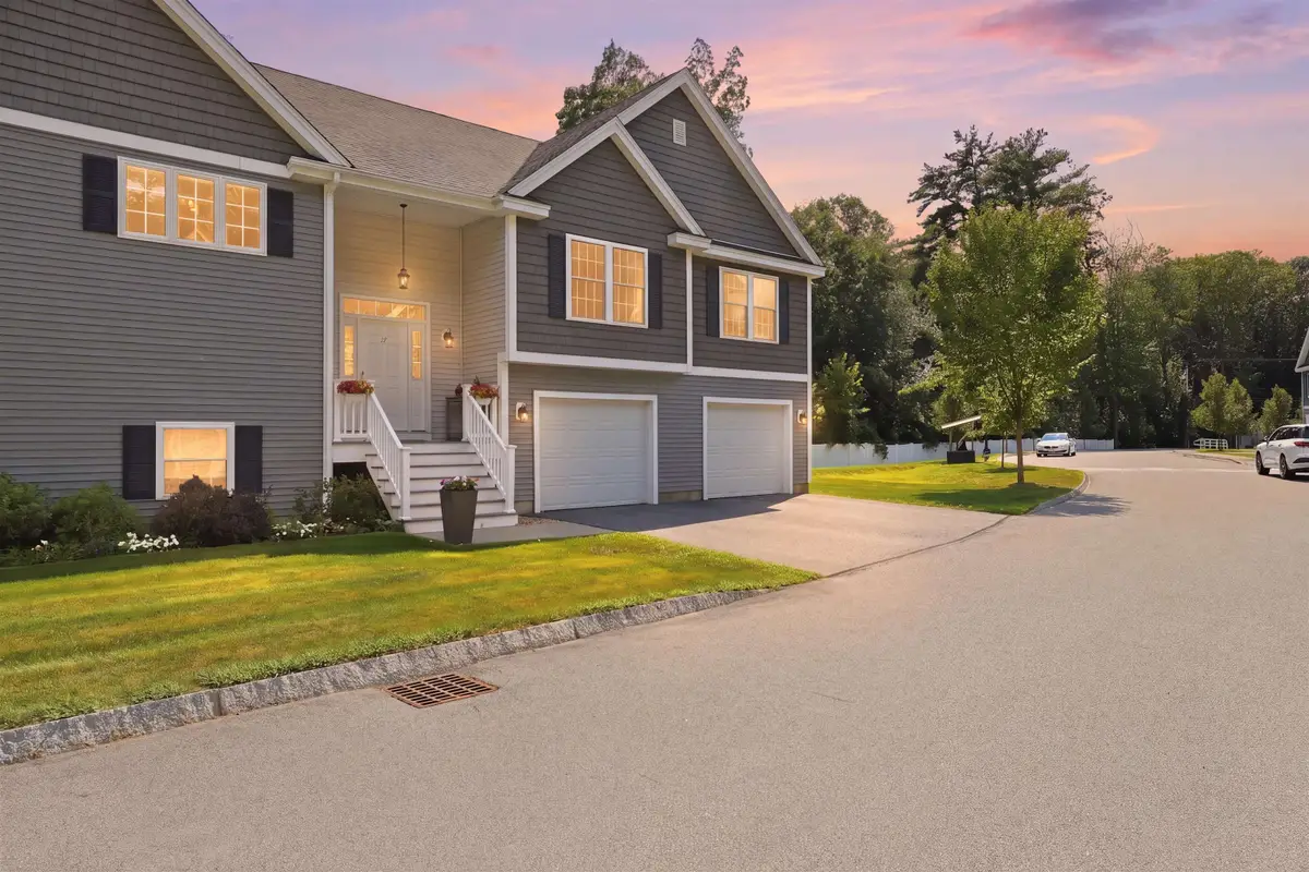 17 Cypress Circle, Exeter, NH 03833 - #1
