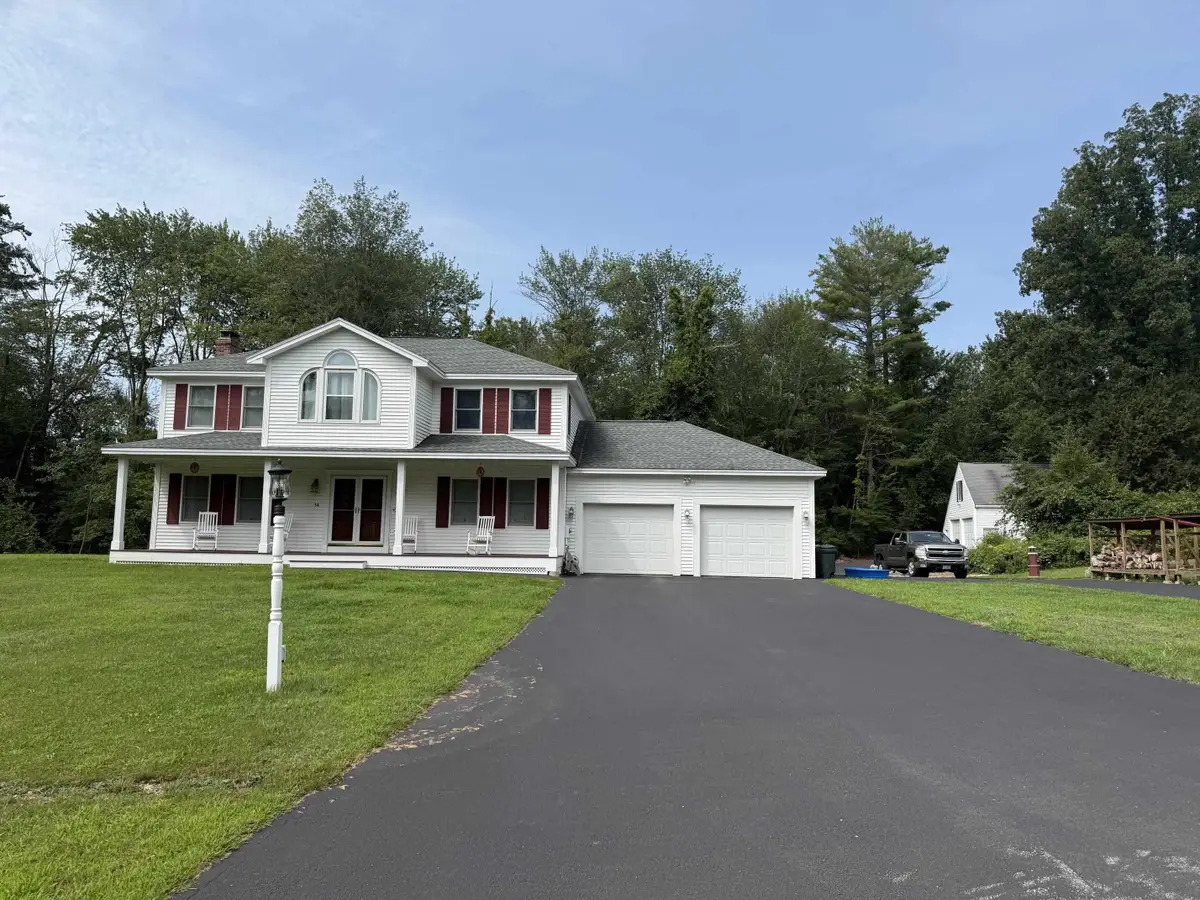 14 Blackstone Circle, Pelham, NH 03076 - #1