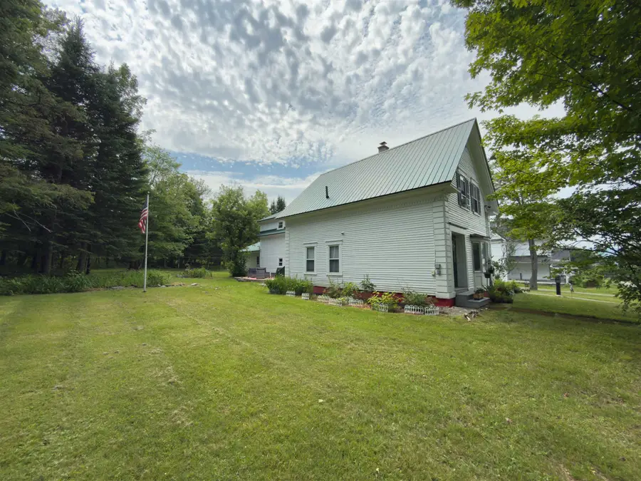 51 Portland Street, Lancaster, NH 03584 - #3