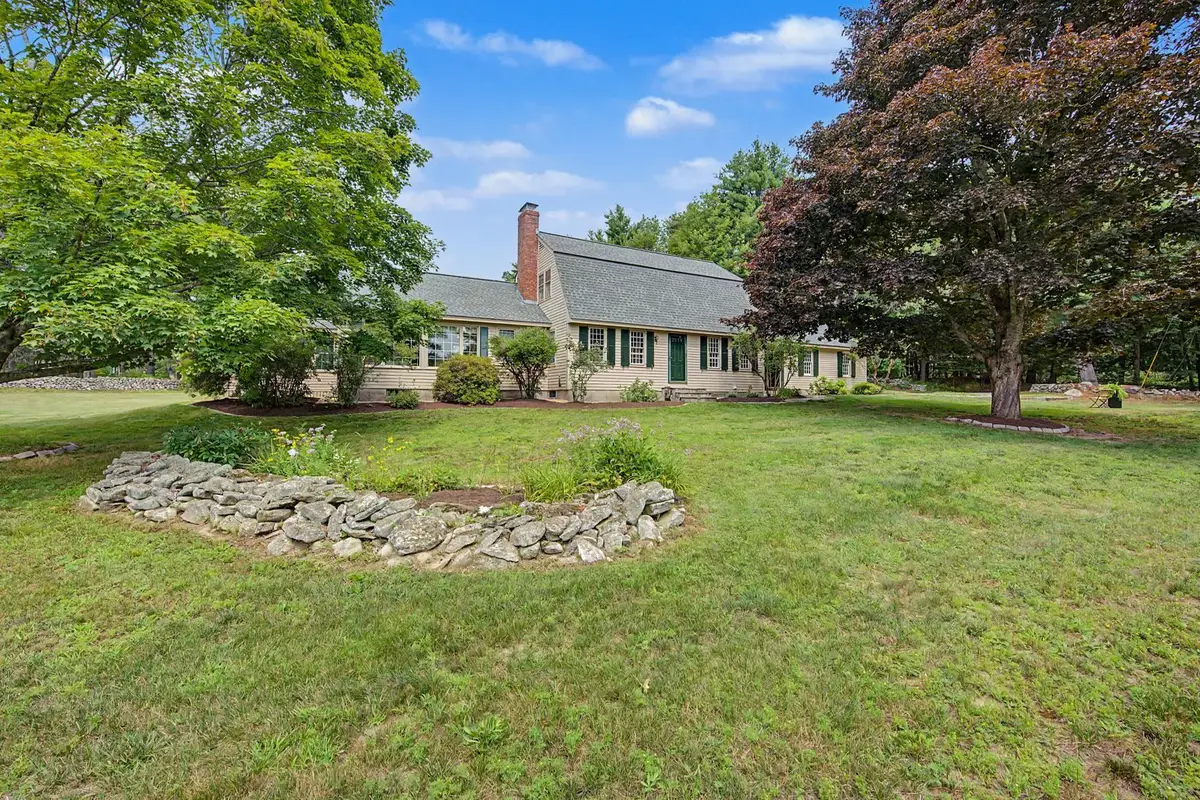1526 King Hill Road, New London, NH 03257 - #1