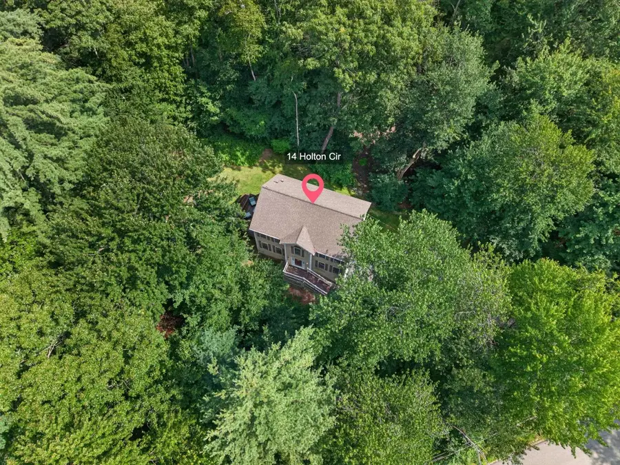 14 Holton Circle, Londonderry, NH 03053 - #2