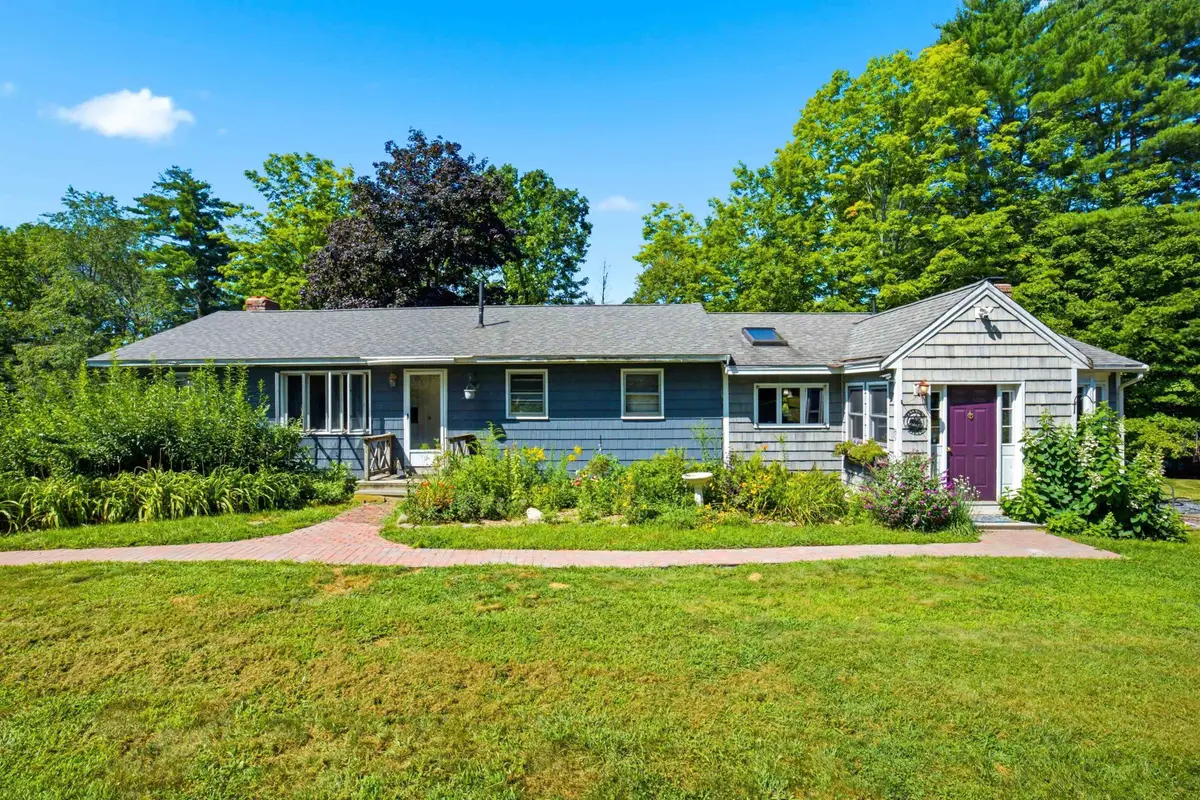 89 Prescott Road, Brentwood, NH 03833 - #1