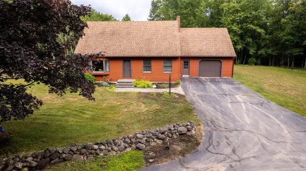 126 Oak Hill Road, Lebanon, ME 04027