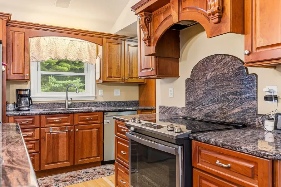 14 Tates Brook Road, Somersworth, NH 03878 - #2